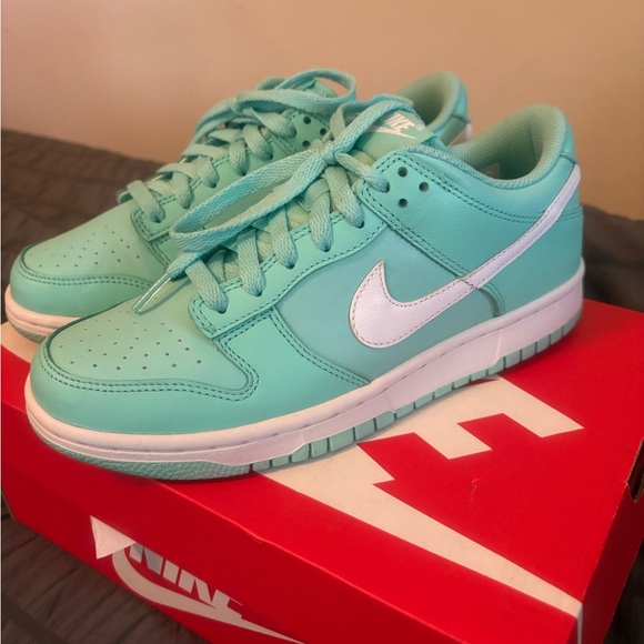 Nike Dunk Low 6Y - Picture 6 of 9